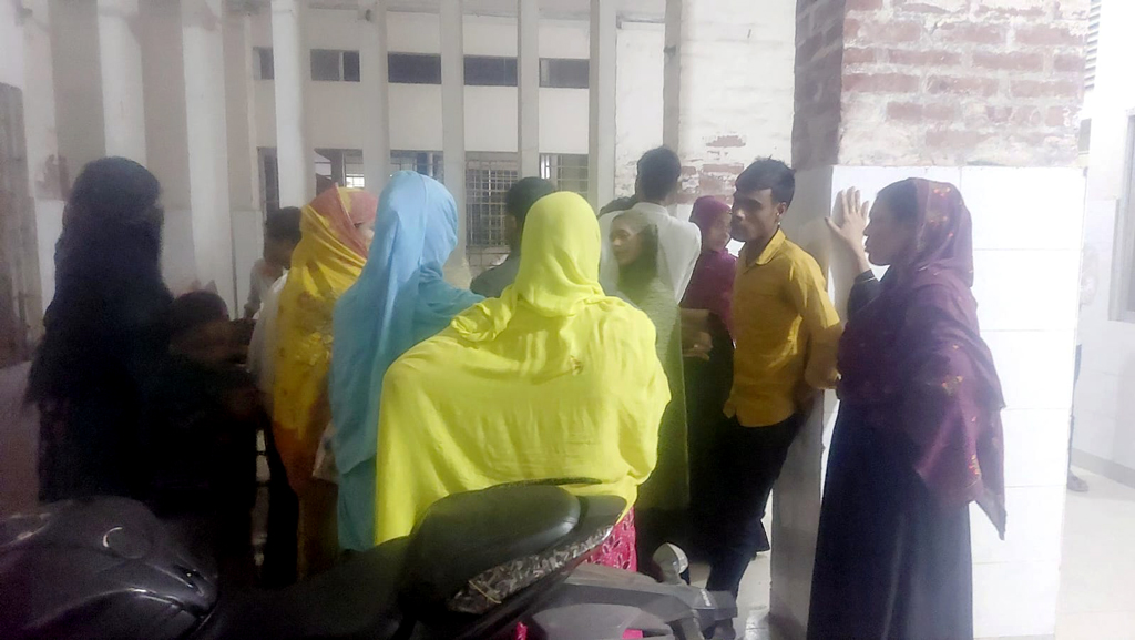 গাজীপুরে স্বামীর ছুরিকাঘাতে পোশাকশ্রমিকের মৃত্যু