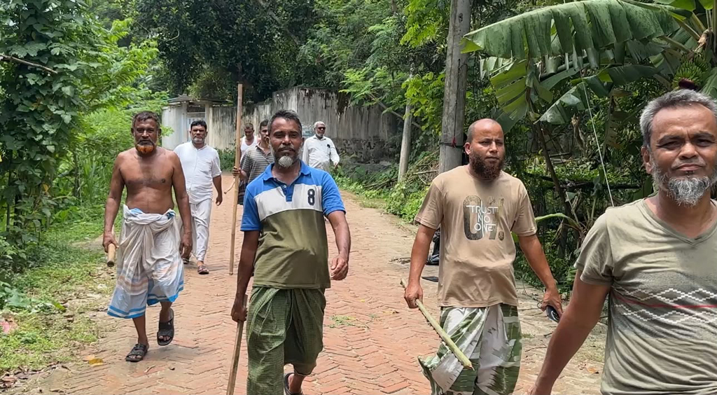 গাজীপুরে পাগলা কুকুরের কামড়ে আহত ৮, একটি শিক্ষাপ্রতিষ্ঠান বন্ধ ঘোষণা