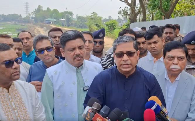 গাজীপুরে উদ্বোধনের আগেই সড়ক ধসের ঘটনায় ২ প্রকৌশলী সাময়িক বরখাস্ত