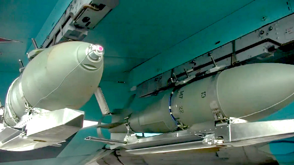 ১ লাখ ২০ হাজার গ্লাইড বোমা বানাচ্ছে রাশিয়া, দাবি ইউক্রেনের শীর্ষ গোয়েন্দা কর্মকর্তার