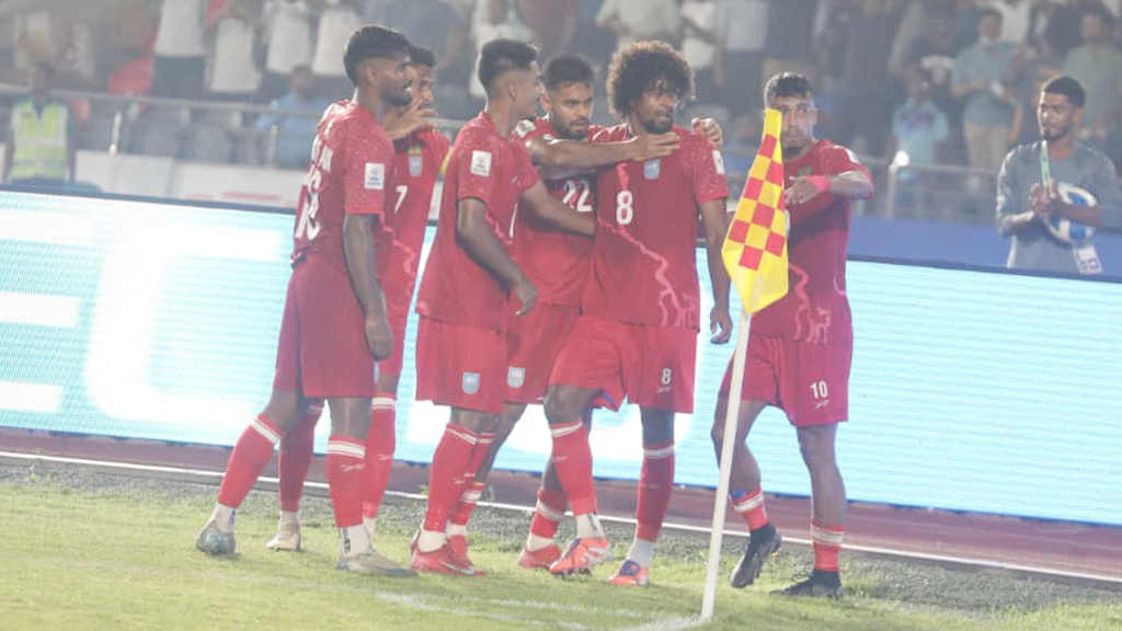হামজার গোলের পর বিরতির আগে হংকংয়ের সমতা