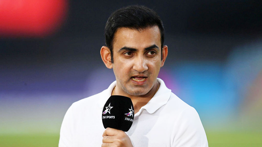 ভারতের কোচকে খোঁচা দিল আইসল্যান্ড ক্রিকেট দলও