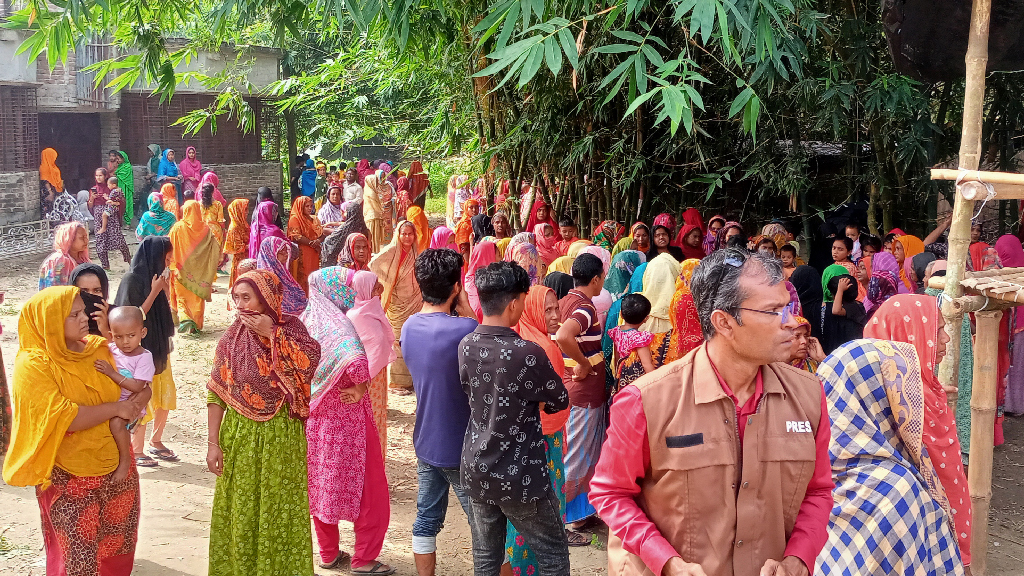 গাংনীতে সাপের কামড়ে যুবকের মৃত্যু
