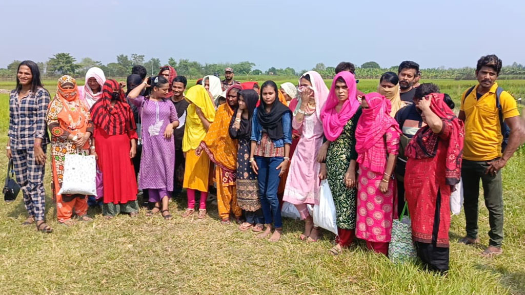 গাংনীর দুই সীমান্ত দিয়ে ৬০ জনকে বিজিবির কাছে হস্তান্তর বিএসএফের
