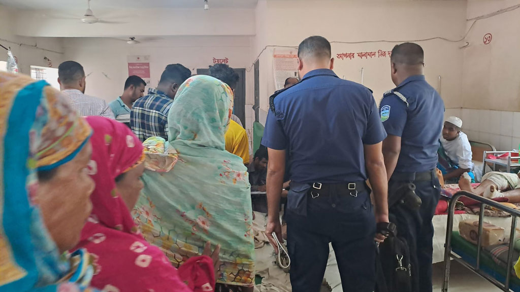 মানসিক ভারসাম্যহীন যুবকের তুলে ফেলা হয় নখ, হাসপাতালে মৃত্যু