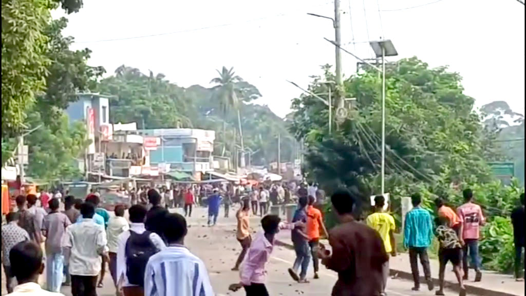 গোপালগঞ্জে দুই পক্ষের সংঘর্ষে আহত ১০
