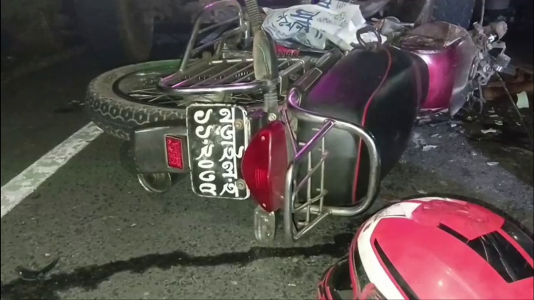 গোপালগঞ্জে সড়ক দুর্ঘটনায় দুই মোটরসাইকেল আরোহী নিহত