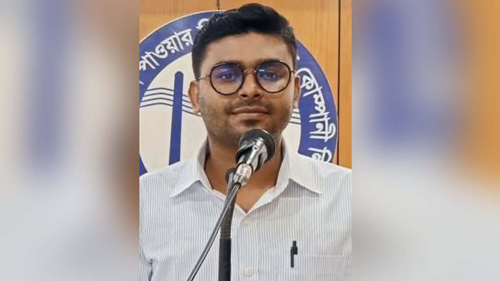 ঈদের সকালে সড়কে প্রাণ গেল ওজোপাডিকোর কর্মকর্তার