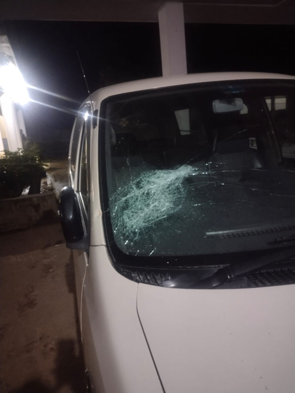 চন্দ্রঘোনা খ্রিষ্টিয়ান হাসপাতালে হামলা, ৪ নিরাপত্তা প্রহরী আহত