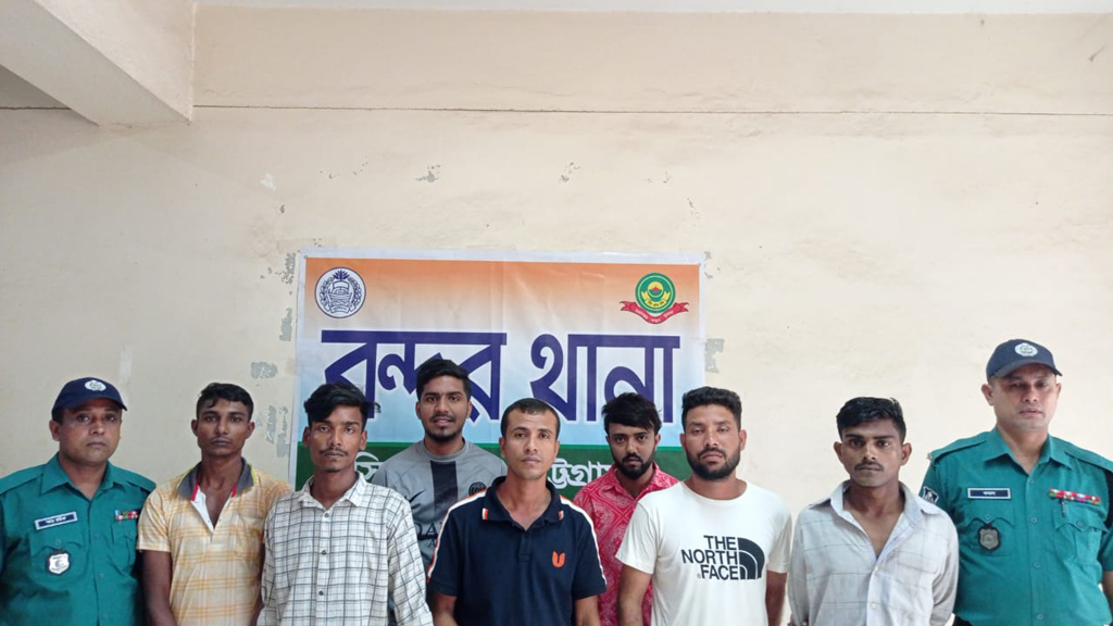 চট্টগ্রামে মশাল মিছিলের পর ছাত্রলীগ ও যুবলীগের ৭ নেতা-কর্মী গ্রেপ্তার