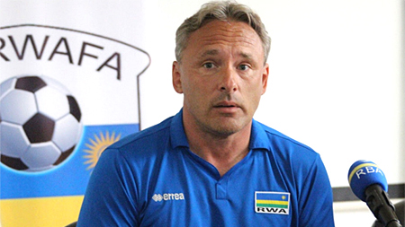 বাংলাদেশ দলের দায়িত্ব নিতে আগ্রহী এই জার্মান কোচও