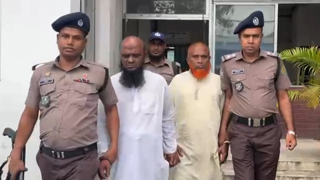 হজ ক্যাম্প থেকে ২২ হাজার রিয়াল চুরির ঘটনায় গ্রেপ্তার দুই, ১৭৫০০ রিয়াল উদ্ধার
