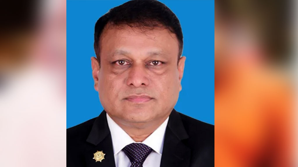 ডিজিএফআইয়ের সাবেক ডিজি হামিদুলের ৪০ কোটি টাকা অবরুদ্ধ
