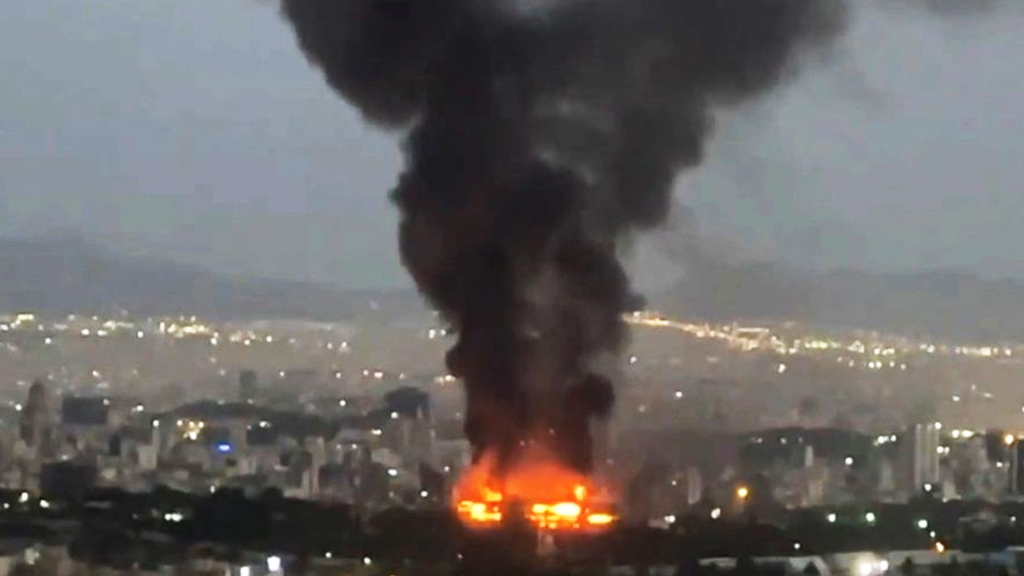 ইরানে এবারের মার্কিন হামলা ২০২৫ সালের চেয়ে ভিন্ন যেভাবে