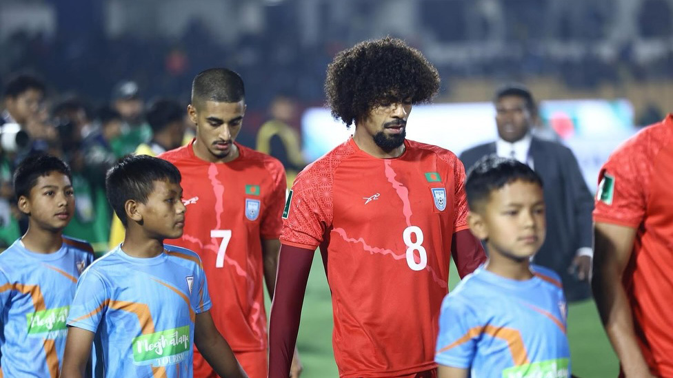 ৩০ মিনিটেই শেষ হামজাদের ম্যাচের টিকিট, দাবি বাফুফের