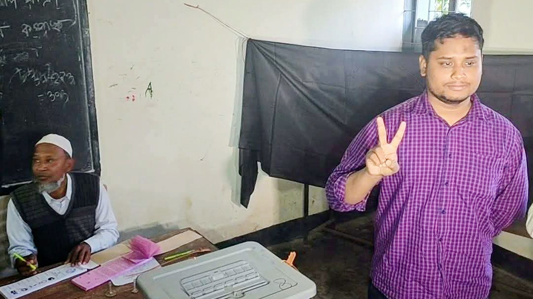 কুমিল্লা-৪: হাসনাতের নিজ কেন্দ্রে ট্রাক শূন্য, মঞ্জু মুন্সীর কেন্দ্রেও শাপলা কলির জয়