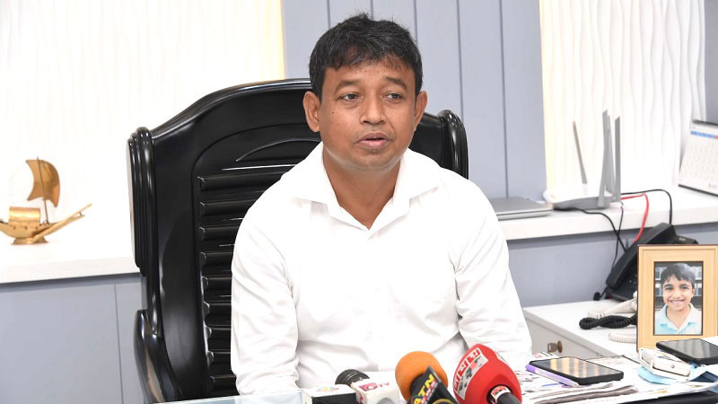 জাহাঙ্গীরের নামে সাবেক গোয়েন্দাপ্রধান হারুনের উত্তরার আরও একটি প্লট জব্দের নির্দেশ