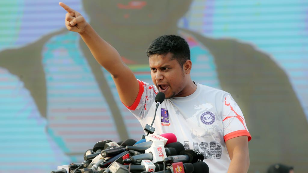 রুমিন ফারহানাসহ নারীদের ‘স্লাট-শেমিংয়ের’ বিরুদ্ধে অবস্থান জানালেন হাসনাত আবদুল্লাহ