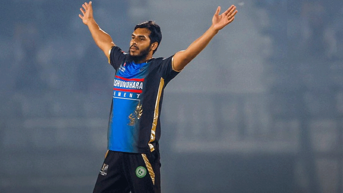 প্রথম বোলার হিসেবে বিপিএলে দুবার হ্যাটট্রিকের কীর্তি মৃত্যুঞ্জয়ের