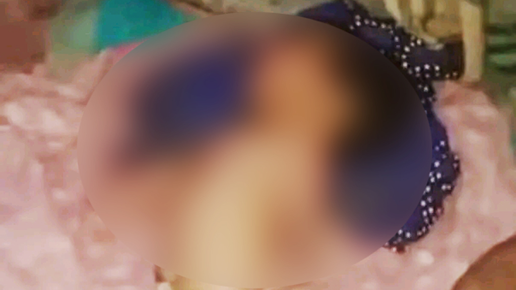 সড়কের পাশে পড়ে ছিল নবজাতক, উদ্ধার করে হাসপাতালে ভর্তি