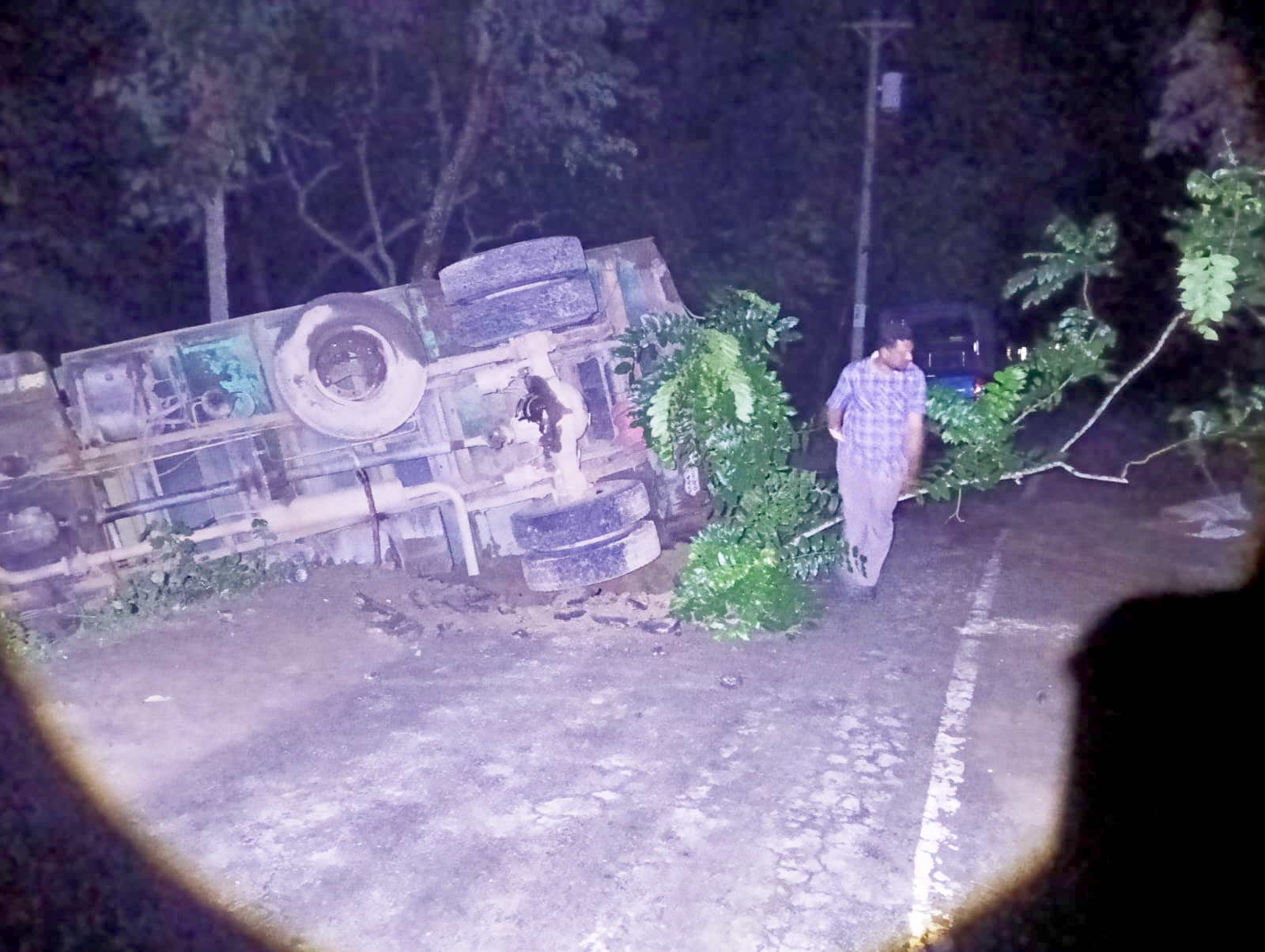 হবিগঞ্জের সাতছড়িতে সড়ক ধসে বালুভর্তি ট্রাক খাদে