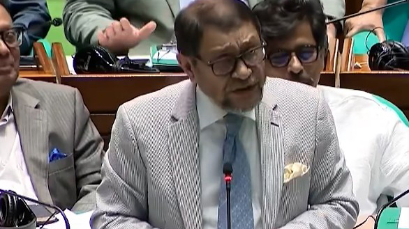 ট্যানারি বর্জ্য থেকে তৈরি ফিডে ক্যানসারের ঝুঁকি: সংসদে স্বাস্থ্যমন্ত্রী