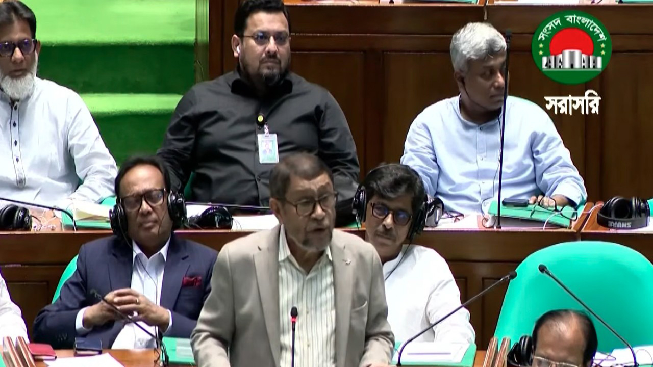 আদ্-দ্বীনে অবহেলাতেই ৬ নবজাতকের মৃত্যু, শৃঙ্খলার স্বার্থে ব্যবস্থা: স্বাস্থ্যমন্ত্রী