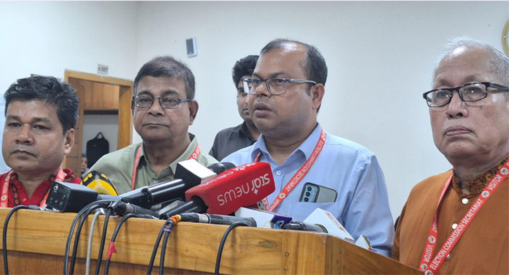 ভোটের সময় সংখ্যালঘুদের নিরাপত্তাসহ ৭ দাবি হিন্দু মহাজোটের, সিইসির আশ্বাস