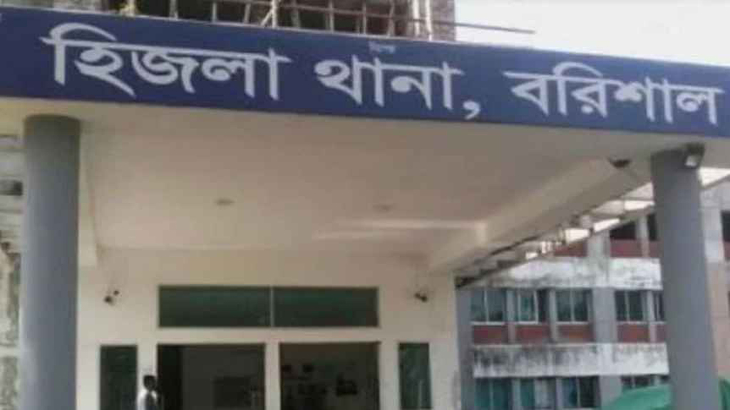 মালিককে মেরে নদীতে ফেলে ট্রলার ছিনতাই