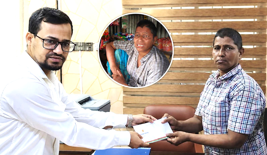 হোমনার সেই প্রতিবন্ধী দোকানদারের পাশে ইউএনও, ব্যক্তিগত উদ্যোগে দিলেন অনুদান