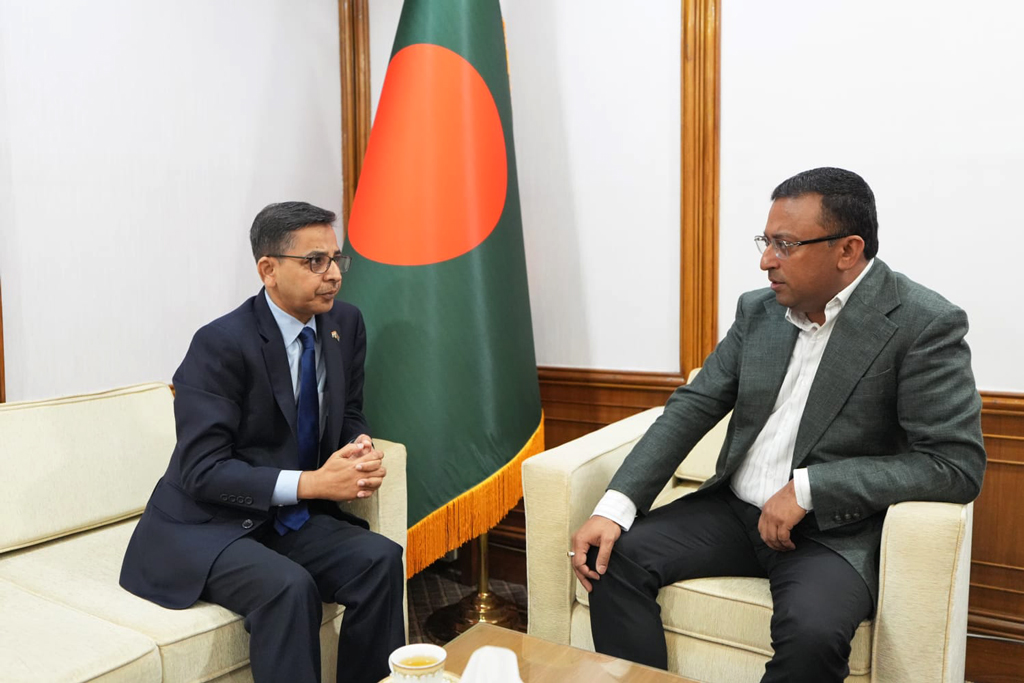 প্রধানমন্ত্রীর পররাষ্ট্র বিষয়ক উপদেষ্টার সঙ্গে ভারতের হাইকমিশনারের সৌজন্য সাক্ষাৎ