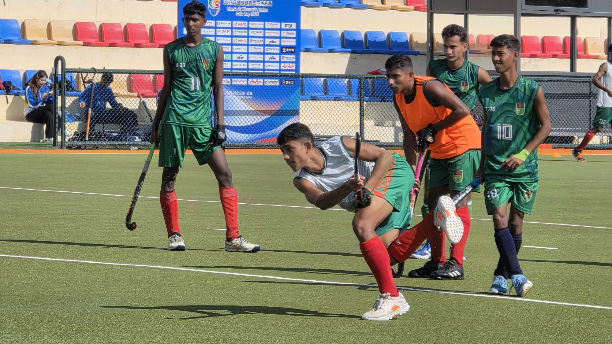 চীনকে হারিয়ে বিশ্বকাপের পথে এগোতে চায় বাংলাদেশ
