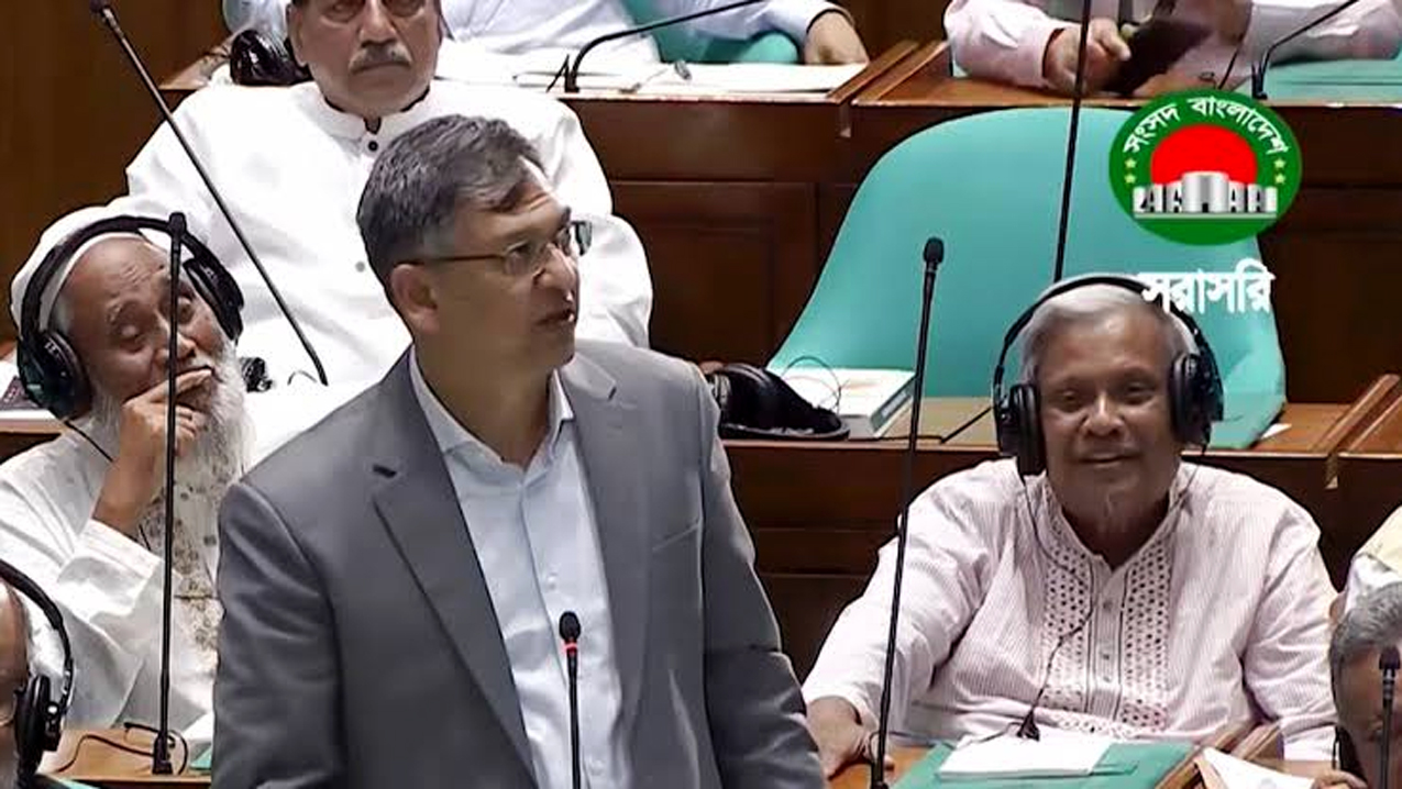 মডেল মসজিদ নির্মাণে দুর্নীতির তদন্ত হবে: সংসদে স্বরাষ্ট্রমন্ত্রী