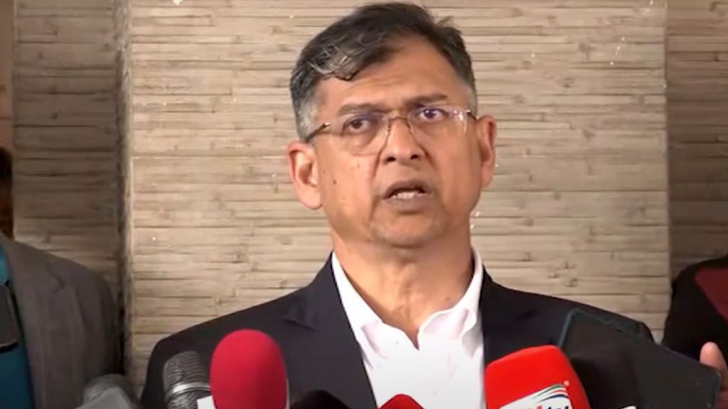 পুলিশে আরও ১০ হাজার কনস্টেবল নিয়োগের পরিকল্পনা রয়েছে: স্বরাষ্ট্রমন্ত্রী