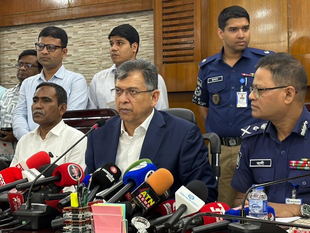 ৪৫৯২ জনবলে হচ্ছে সাইবার পুলিশ ইউনিট, থাকবে ক্রিপ্টো ও ডার্ক ওয়েব অ্যানালিস্ট