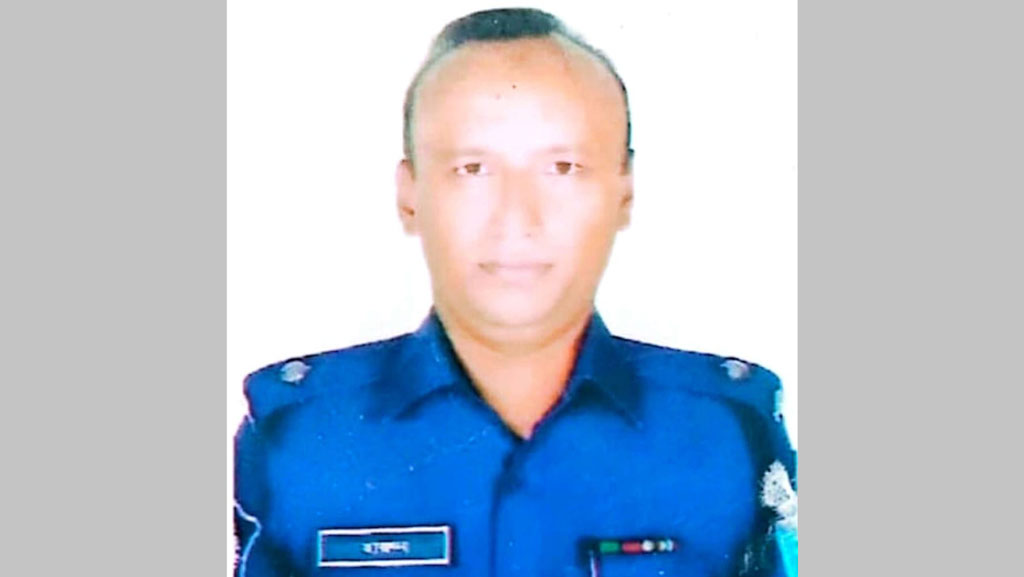 ফরিদপুরে পালিয়ে যাওয়া আ.লীগ নেতা গ্রেপ্তার, থানার ওসিকে বদলি