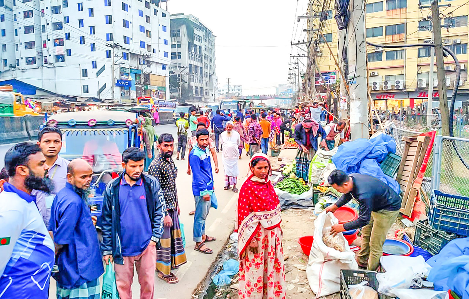 মহাসড়কে অবৈধ হাট ঈদে ভোগান্তির শঙ্কা
