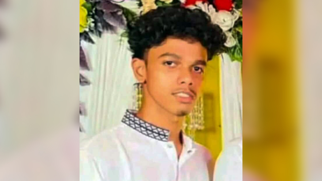 সহপাঠীর পিটুনিতে স্কুলছাত্রের মৃত্যু
