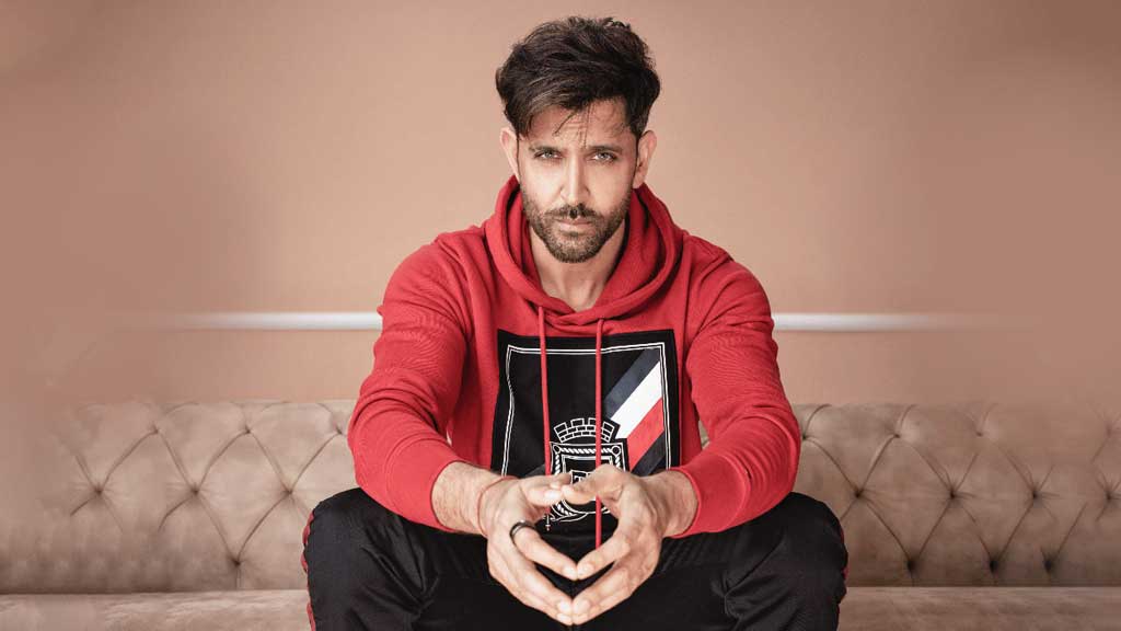 যেভাবে কঠিন অধ্যায় পেরিয়ে আসেন হৃতিক