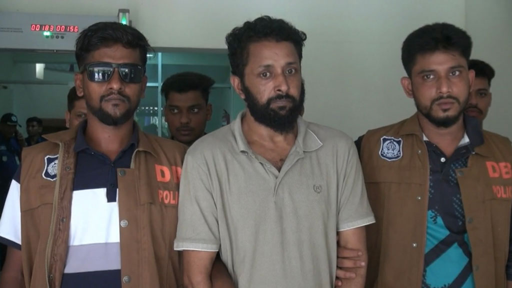 শ্রমিকনেতা মনজুর হত্যা: ১ বছর পর আসামি ঢাকা থেকে গ্রেপ্তার