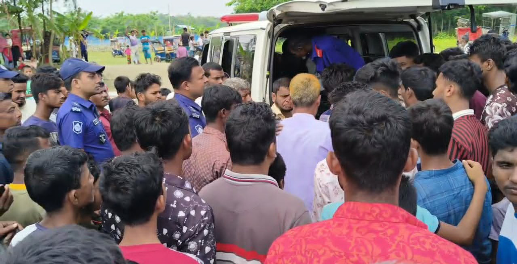 অটোরিকশাচালককে ডেকে নিয়ে হত্যার ঘটনায় মামলা, গ্রেপ্তার ৩