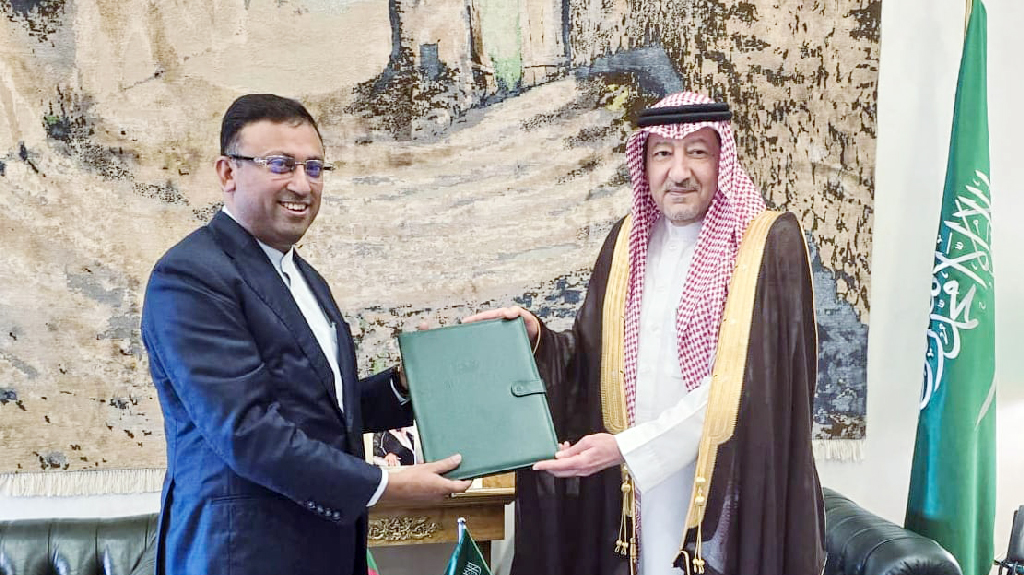 সৌদি যুবরাজকে প্রধানমন্ত্রী তারেক রহমানের চিঠি