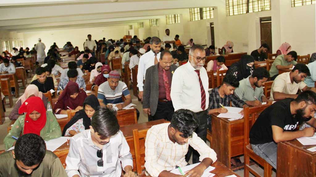 ইবিতে গুচ্ছভুক্ত ‘এ’ ইউনিটের পরীক্ষায় উপস্থিতির হার ৯০.৬৯ শতাংশ