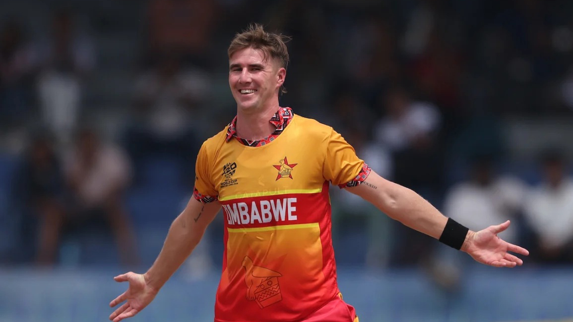 মালিঙ্গাকে ছাড়িয়ে জিম্বাবুয়ের বোলারের বিশ্ব রেকর্ড