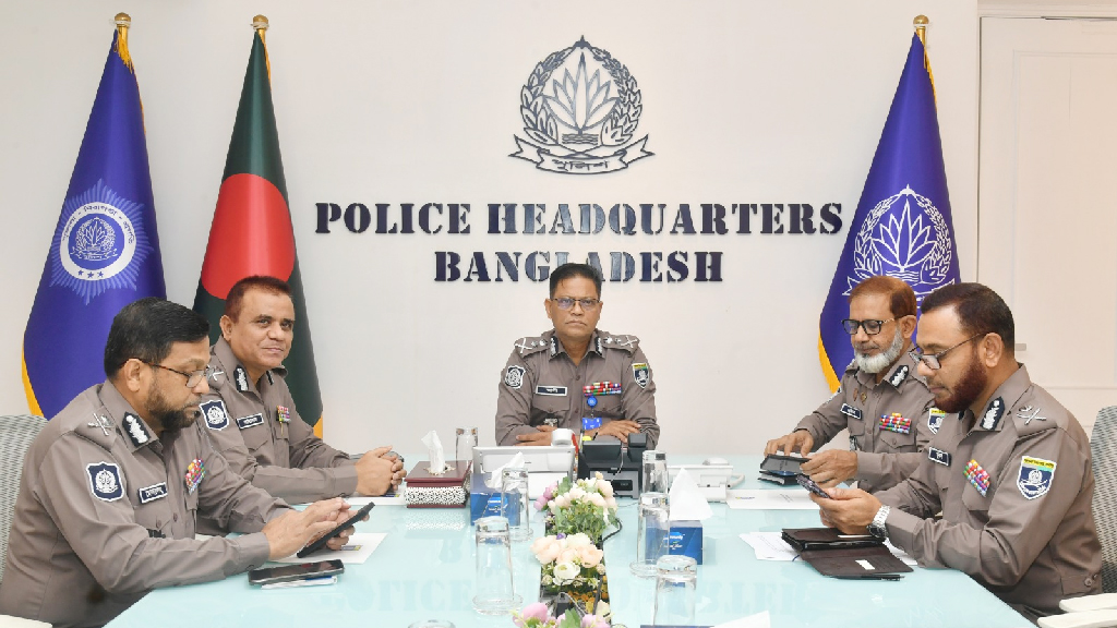 চাঁদাবাজির বিরুদ্ধে আইজিপির জিরো টলারেন্স