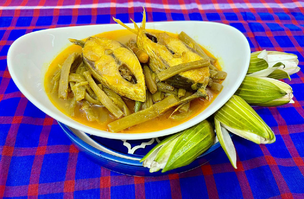 বর্ষায় ইলিশের দুই পদ