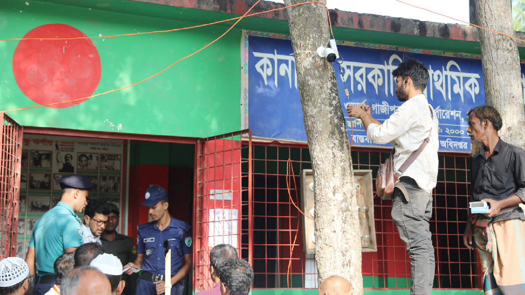 ঝুঁকিপূর্ণ সব ভোটকেন্দ্রে সিসি ক্যামেরা চায় স্বরাষ্ট্র মন্ত্রণালয়, ইসিকে চিঠি