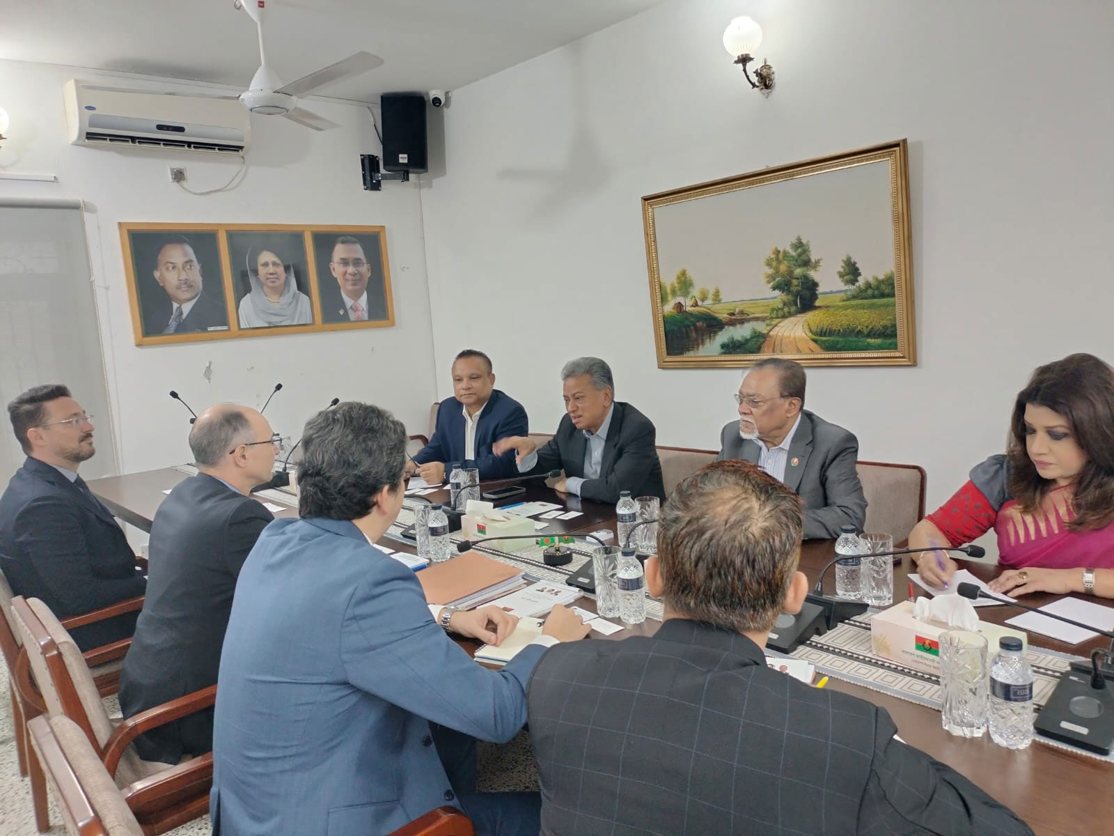 আইএমএফের সঙ্গে বিএনপির বৈঠক