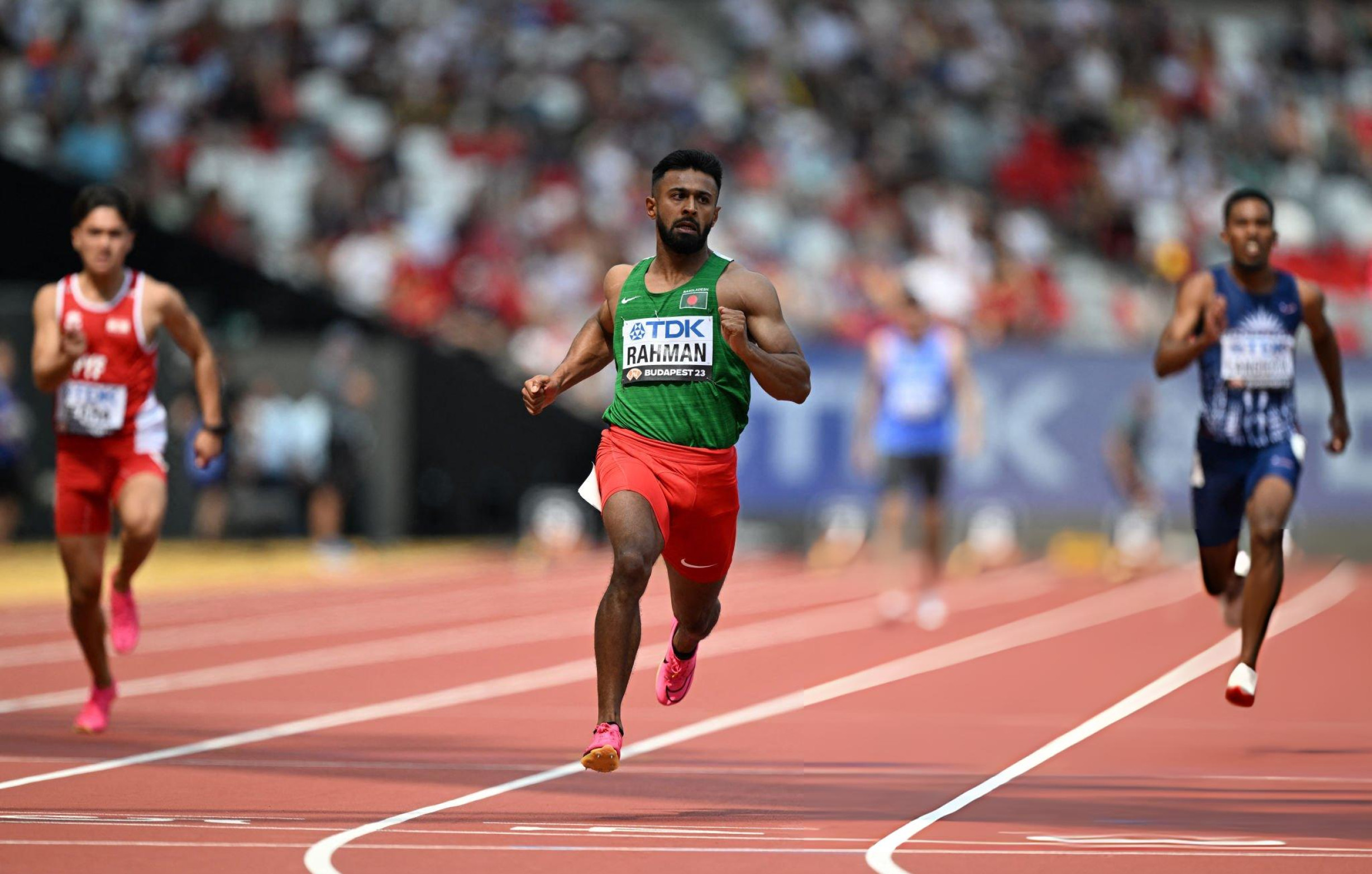 ফাইনালের আগেই ছিটকে পড়লেন বাংলাদেশের দ্রুততম মানব