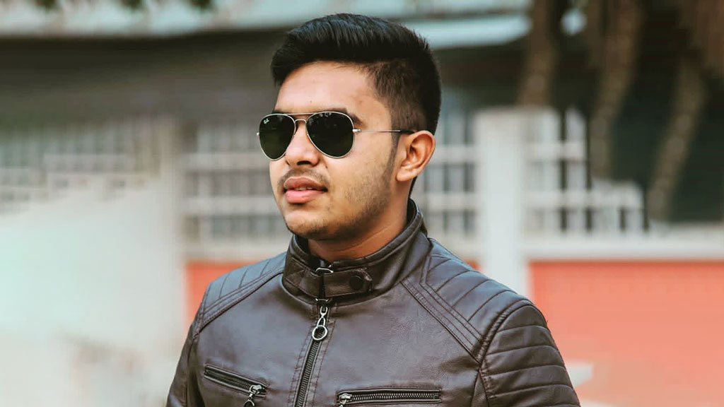 রংপুরে শিক্ষার্থী পেটানোর অভিযোগে বাগছাস নেতা ইমতির পদ স্থগিত, তদন্ত কমিটি গঠন
